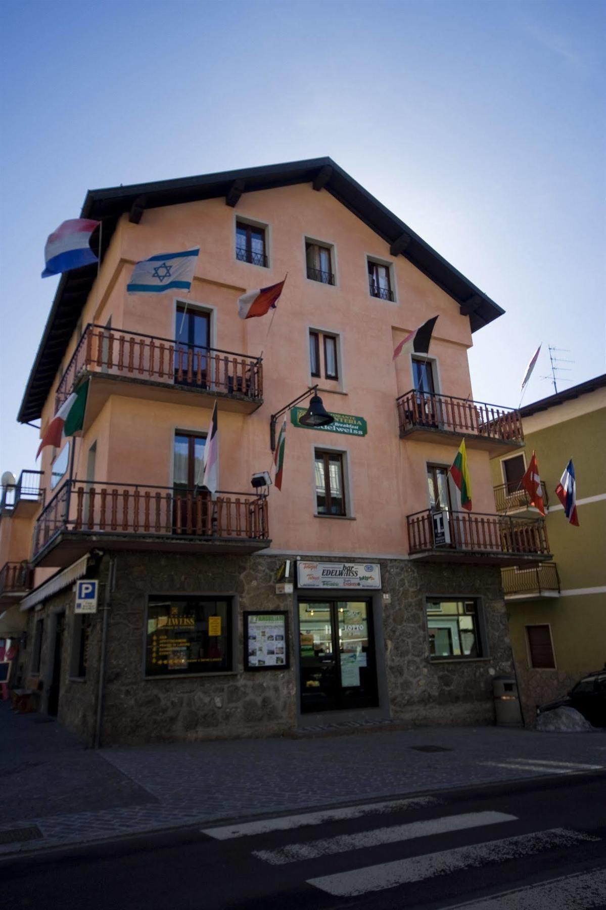B&B Edelweiss Castione della Presolana Exterior foto