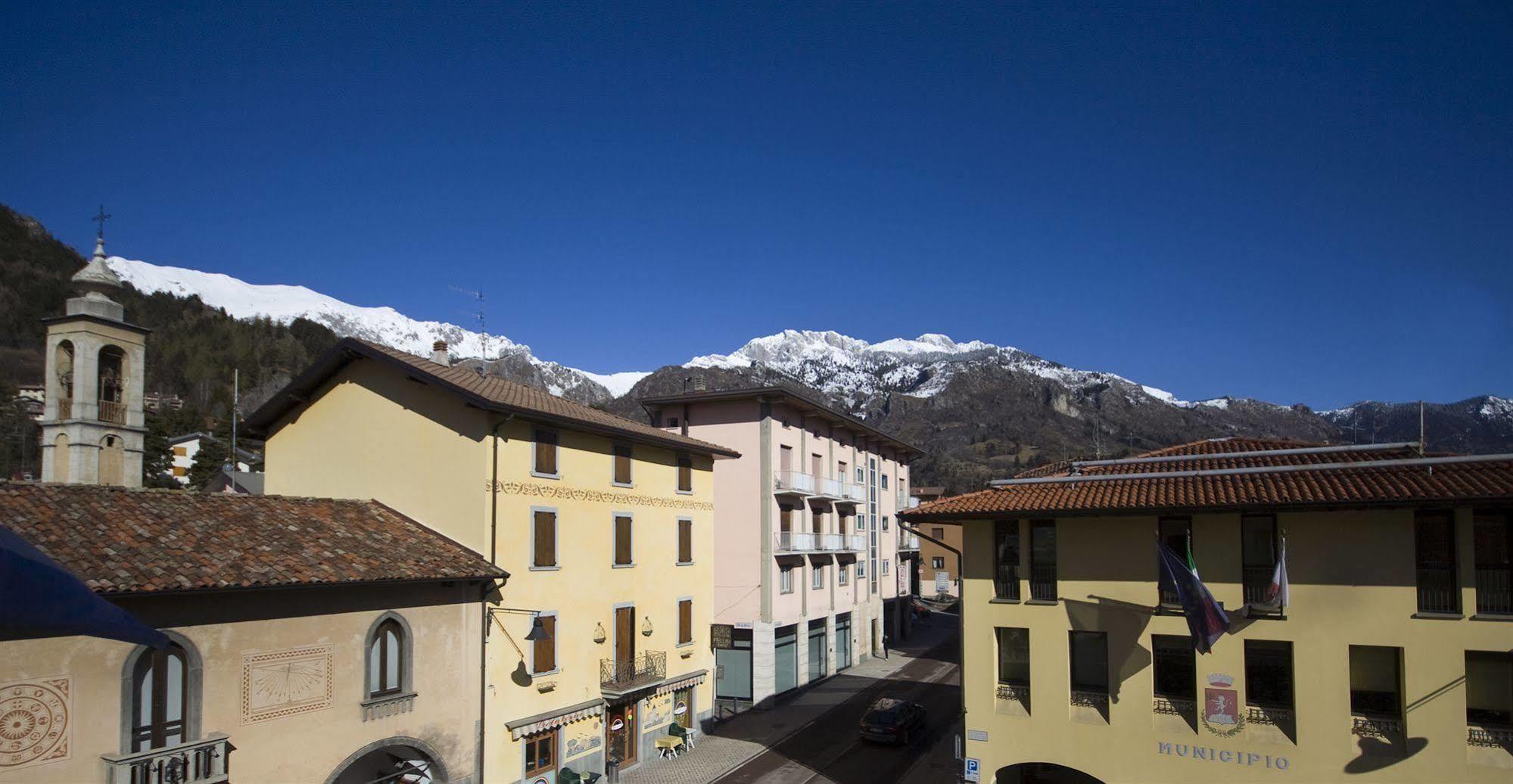 B&B Edelweiss Castione della Presolana Exterior foto