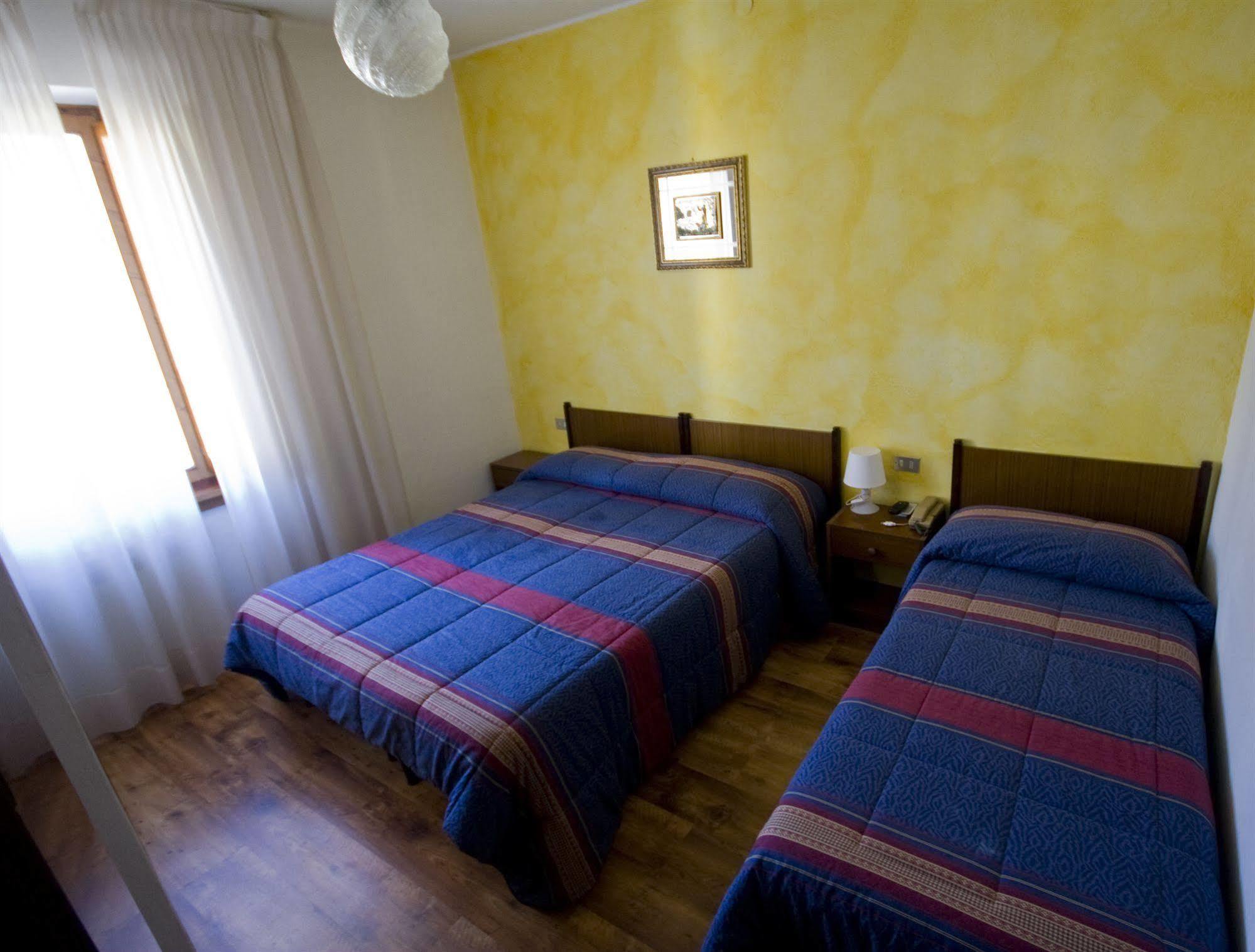 B&B Edelweiss Castione della Presolana Exterior foto